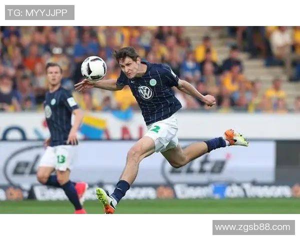 奥斯纳布吕克逆袭客胜,成功力压降级区,保级前景一片光明 奥斯纳布吕克逆袭客胜,成功力压降级区,保级前景一片光明