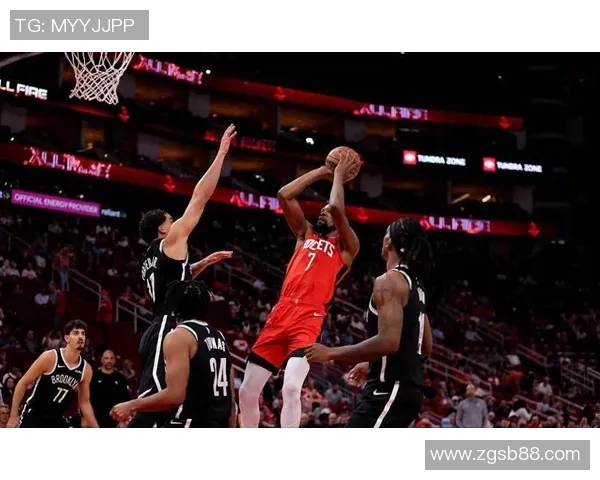 火箭大胜魔术，取得季后赛首胜