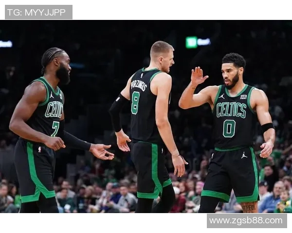 凯尔特人主帅遭遇赛季首次解聘传闻，管理层面临抉择