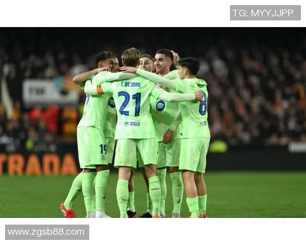 塞维利亚签下巴萨双星，引发西甲球迷热议